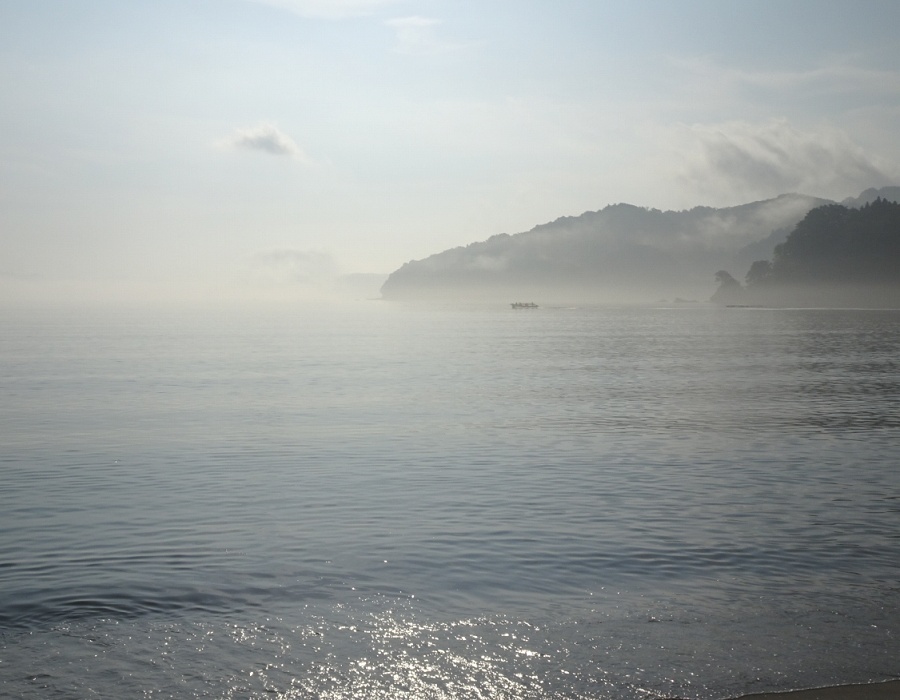 朝の根浜海岸