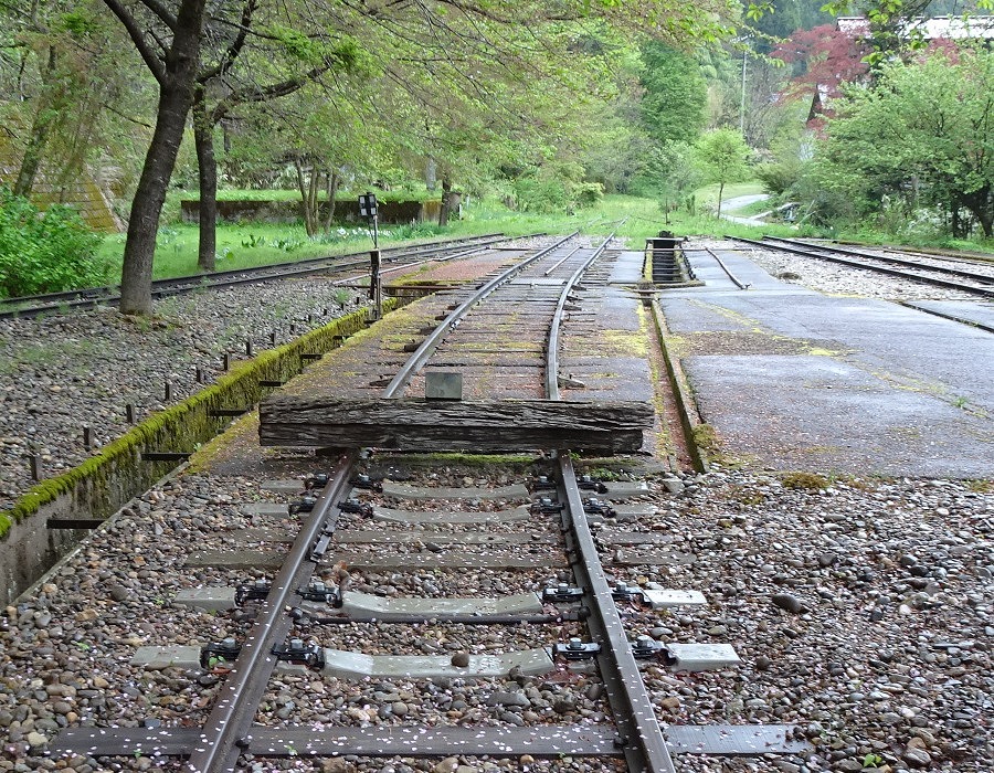 長良川鉄道、車止め