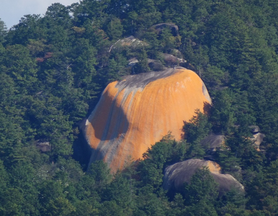 紅岩